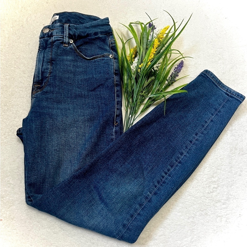 Good American Medium Wash Good Legs High Rise Skinny Jean - Size 6/28